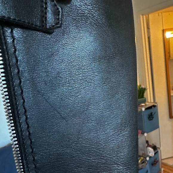 Good used conditions aquatalia black boots W8 - Picture 3 of 10